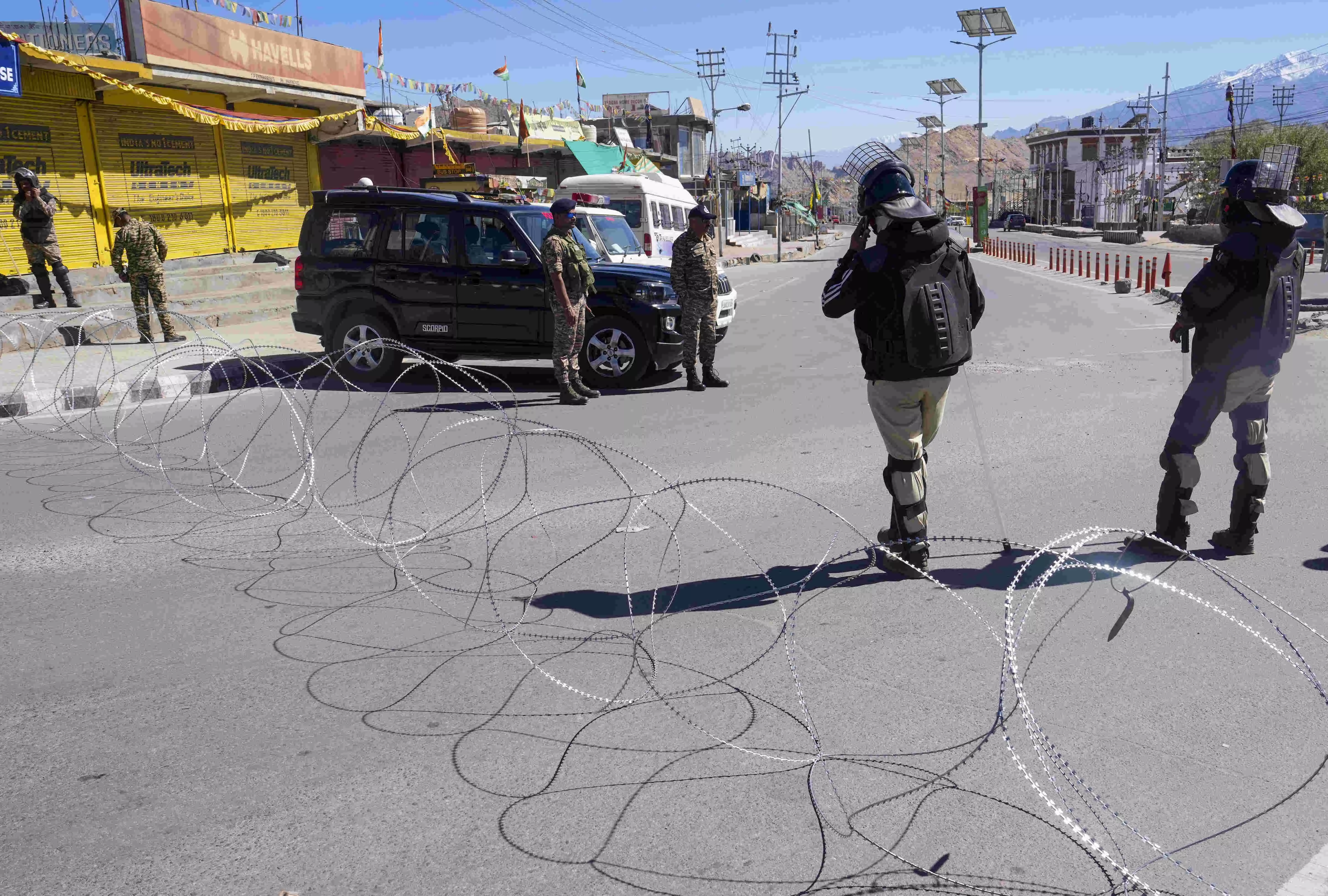 4-hour relaxation in curfew announced in Leh; forces deployed in strength
