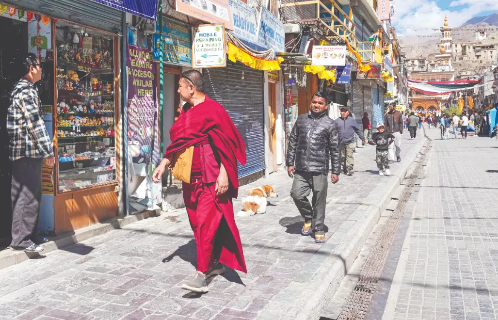 After week-long curfew, curbs eased for full day in Leh