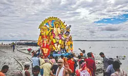 India celebrates Dussehra, rain plays spoilsport at some places India celebrates Dussehra, rain plays spoilsport at some places