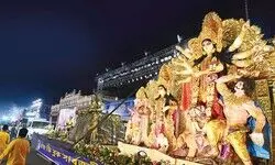 Red Road to dazzle as Kolkata bids grand farewell to the Goddess; Around 95 pujas to take part in carnival