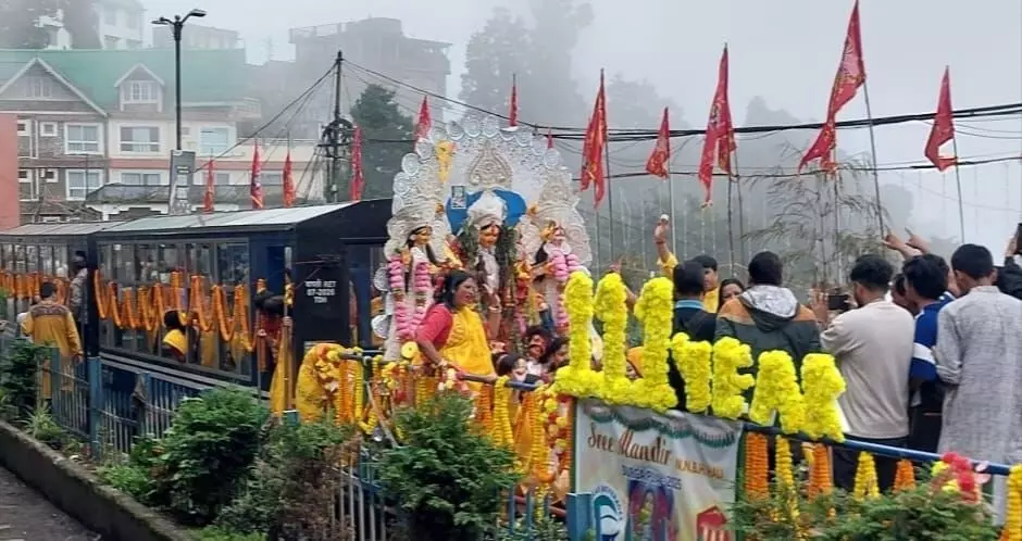 Darjeeling’s unique Durga immersion Darjeeling’s unique Durga immersion