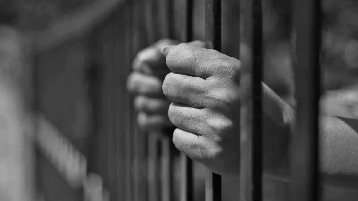 2 Indian tourists sentenced to jail for robbing, assaulting sex workers in Singapore hotels