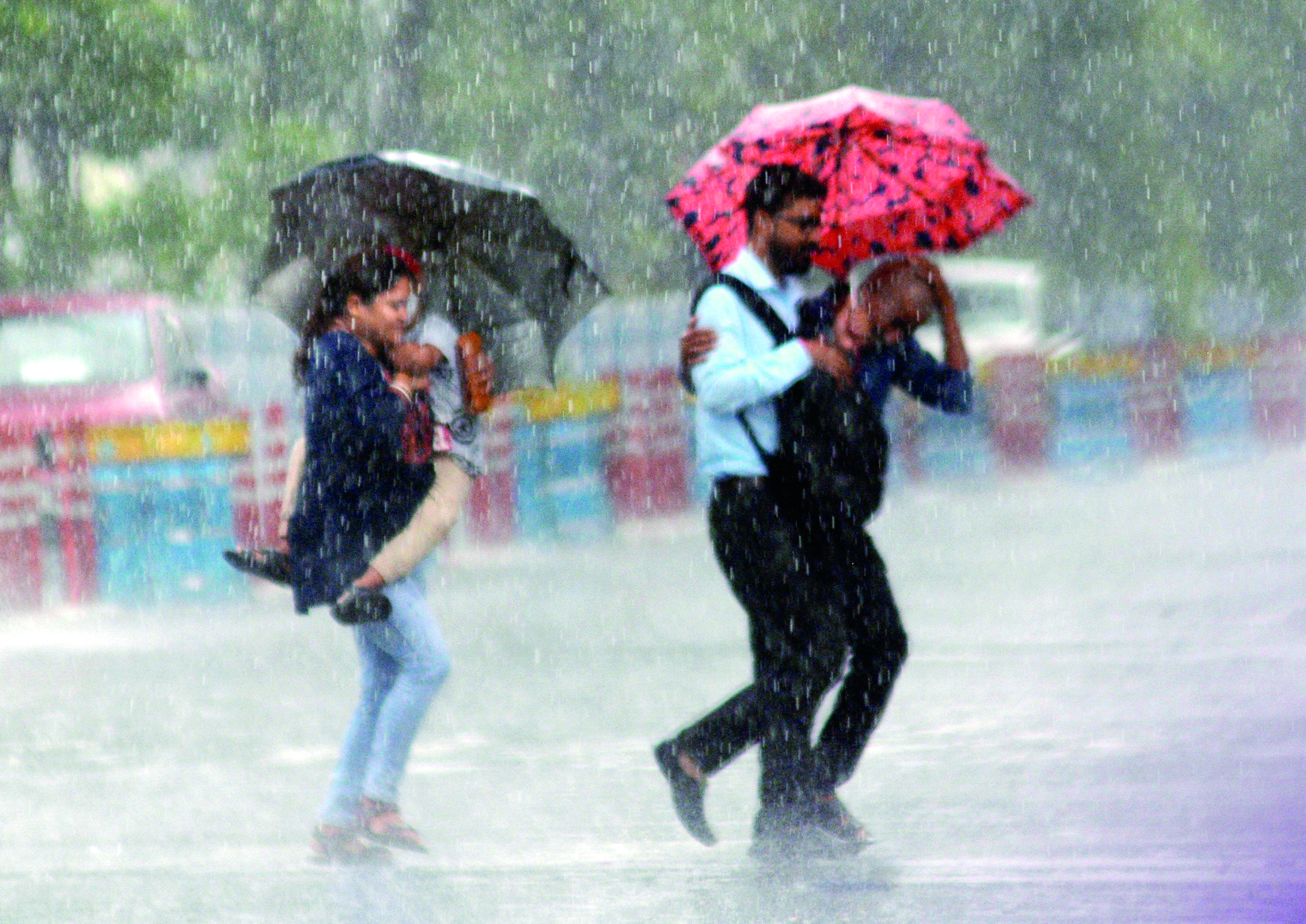 ‘Depression to weaken, no heavy rain in South Bengal on Sunday’