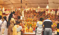 Changing face of Laxmi Puja: Rising prices & readymade traditions Changing face of Laxmi Puja: Rising prices & readymade traditions