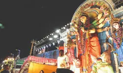 Red Road glitters as thousands witness record-breaking carnival Red Road glitters as thousands witness record-breaking carnival