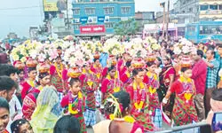 Tribal Mela organised in Itahar after Durga Puja idol immersion Tribal Mela organised in Itahar after Durga Puja idol immersion