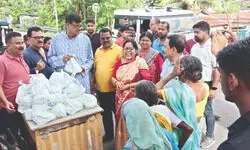 Flood fury in Cooch Behar: At least 4 dead, hundreds displaced Flood fury in Cooch Behar: At least 4 dead, hundreds displaced