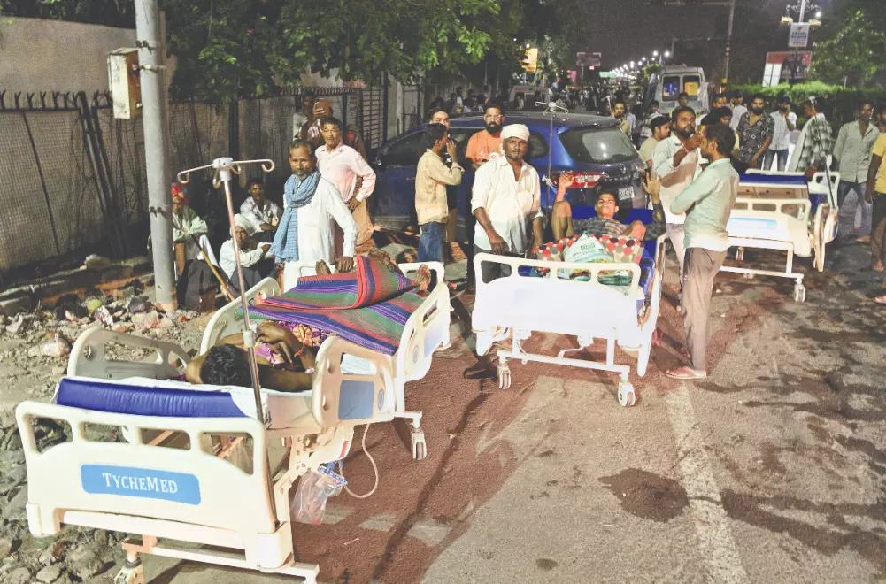 Jaipur: Hospital fire kills 6 in ICU; relatives allege negligence
