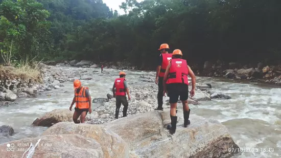 Darjeeling: Rescue ops gain pace