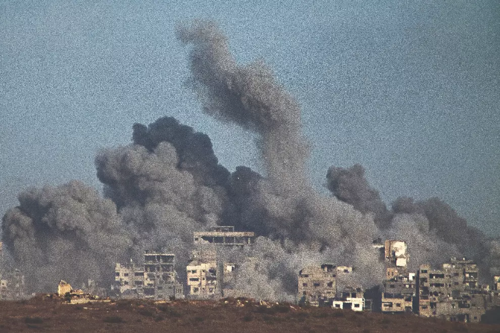 Hamas, Israel enter third day of Gaza peace talks in Egypt