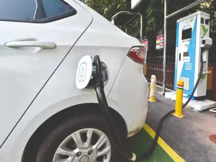 Electric car retail sales zoom over 2-fold to 15,329 units in Sep: FADA