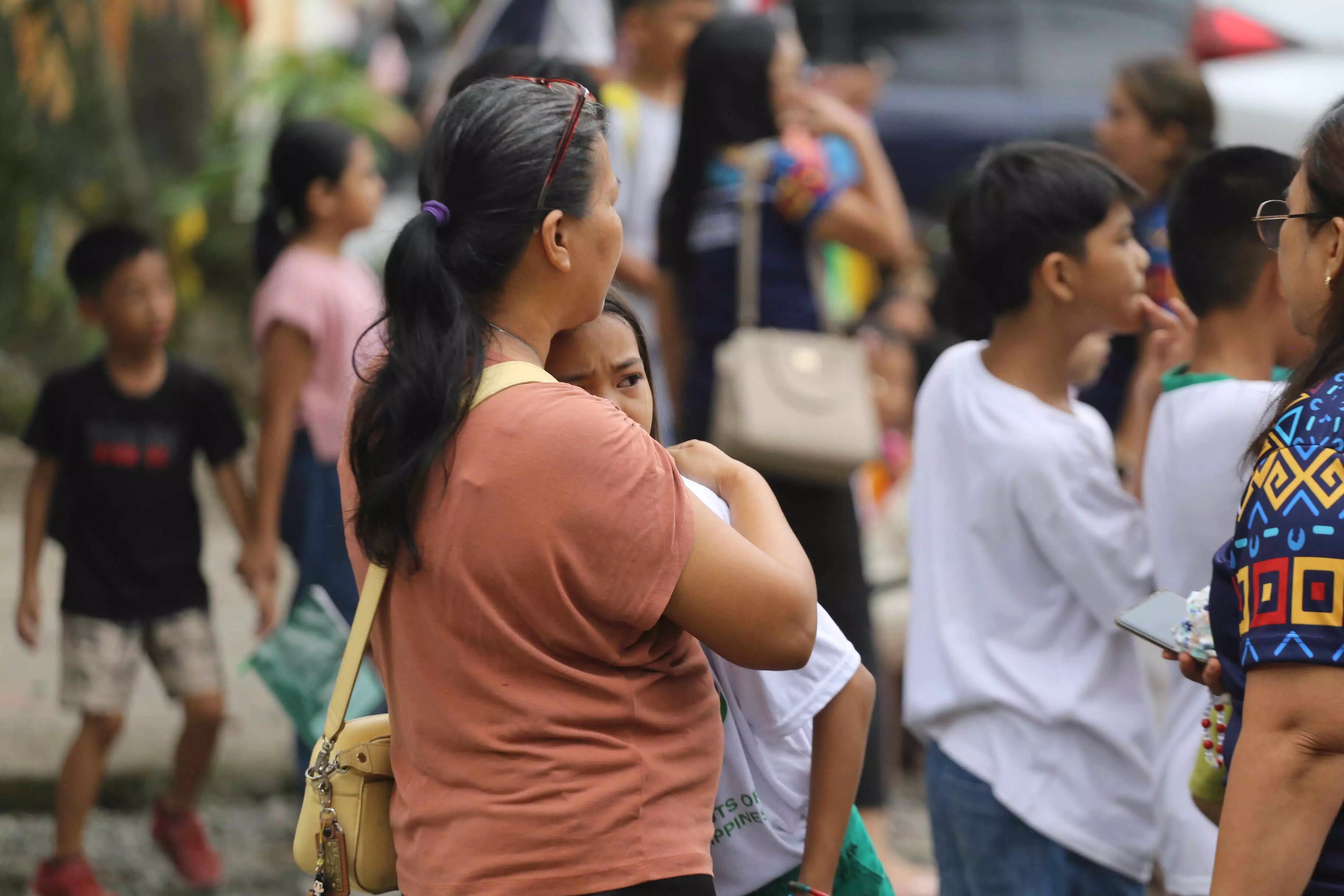 Powerful earthquake off southern Philippines kills 1 person, causes damage, tsunami evacuations Powerful earthquake off southern Philippines kills 1 person, causes damage, tsunami evacuations