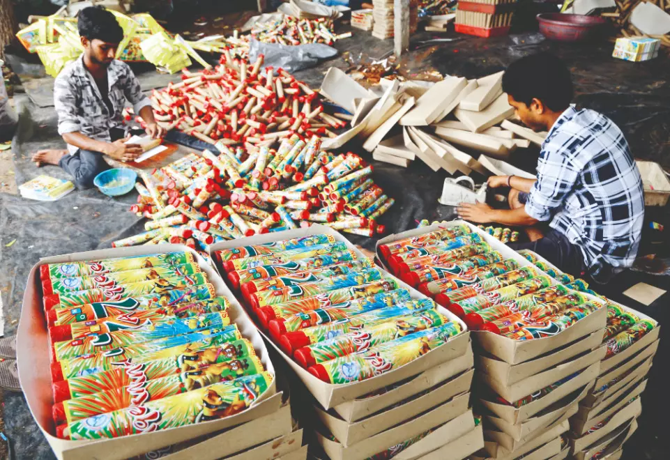 ‘Complete ban not practical or ideal’: SC hints at partial relaxation on firecracker ban ‘Complete ban not practical or ideal’: SC hints at partial relaxation on firecracker ban