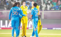 Healy’s wonderful hundred powers Australia to 3-wicket win over India