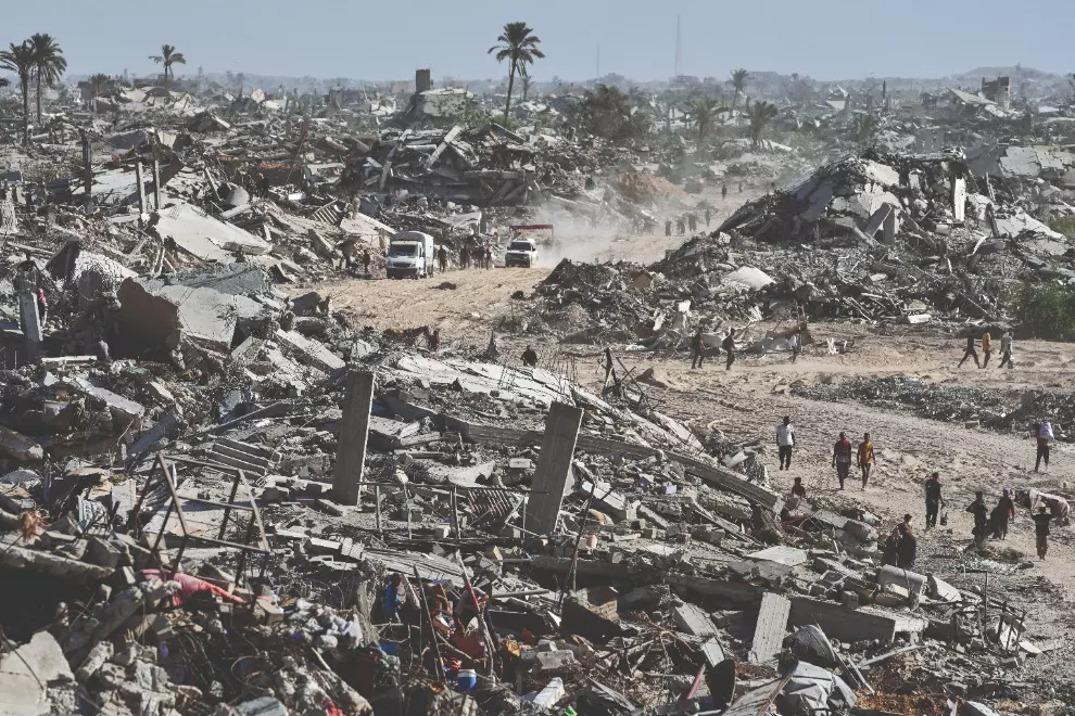 Palestinians journey back home as aid convoys start to enter Gaza