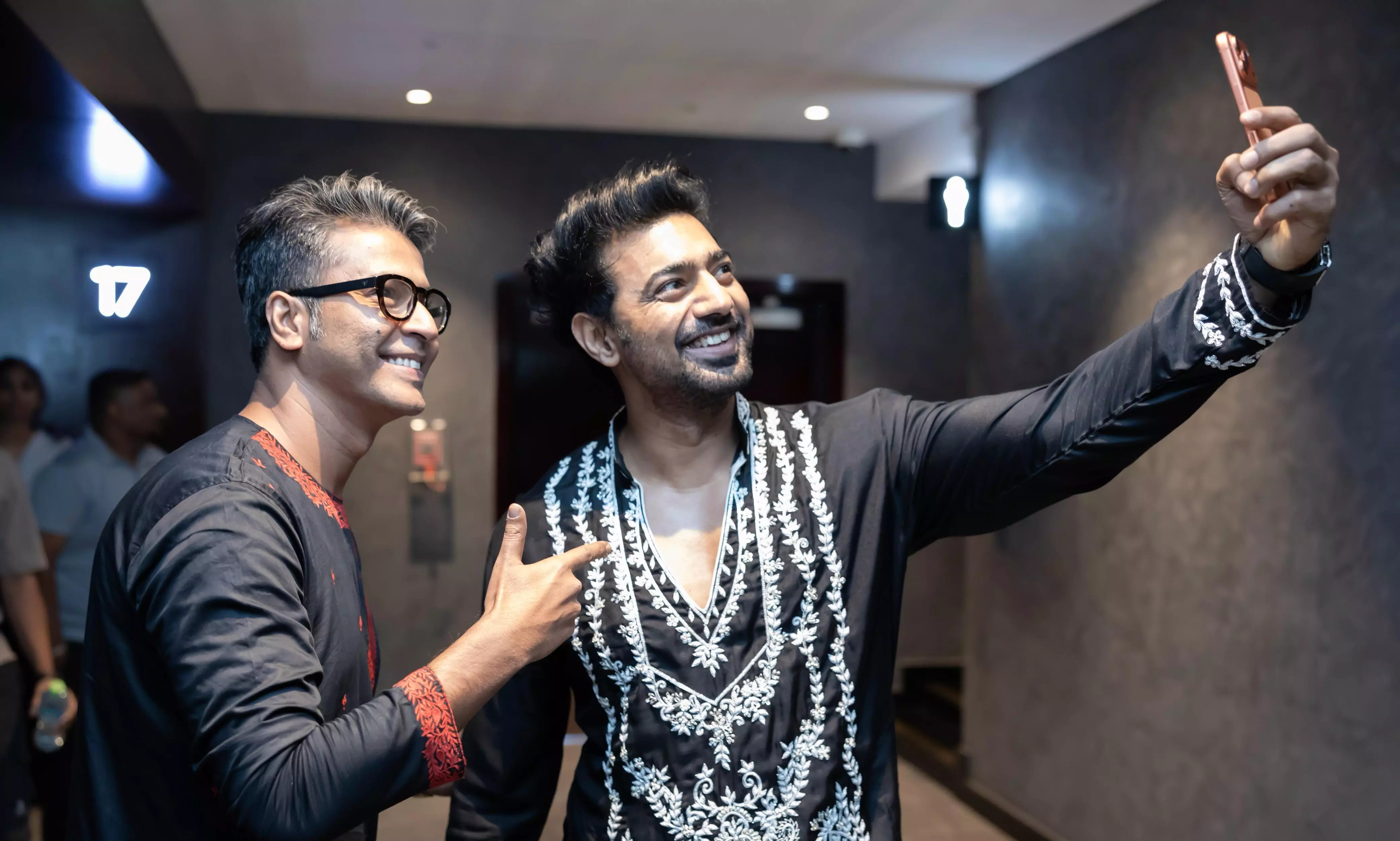 ‘Family man’ Dev wins hearts in Dubai