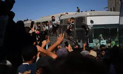 Palestinians celebrate as prisoners are released by Israel under Gaza ceasefire deal