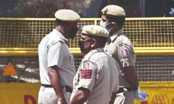 Man held for abducting 4-yr-old; child rescued