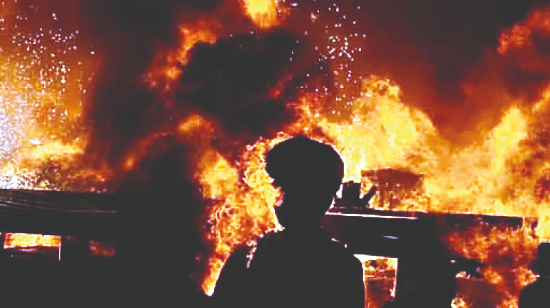 Devastating fire engulfs three plastic warehouses in Kaliachak