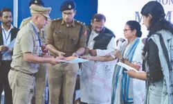 Mamata: No need for Farakka Barrage, ‘do away with it if dredging can’t be done’