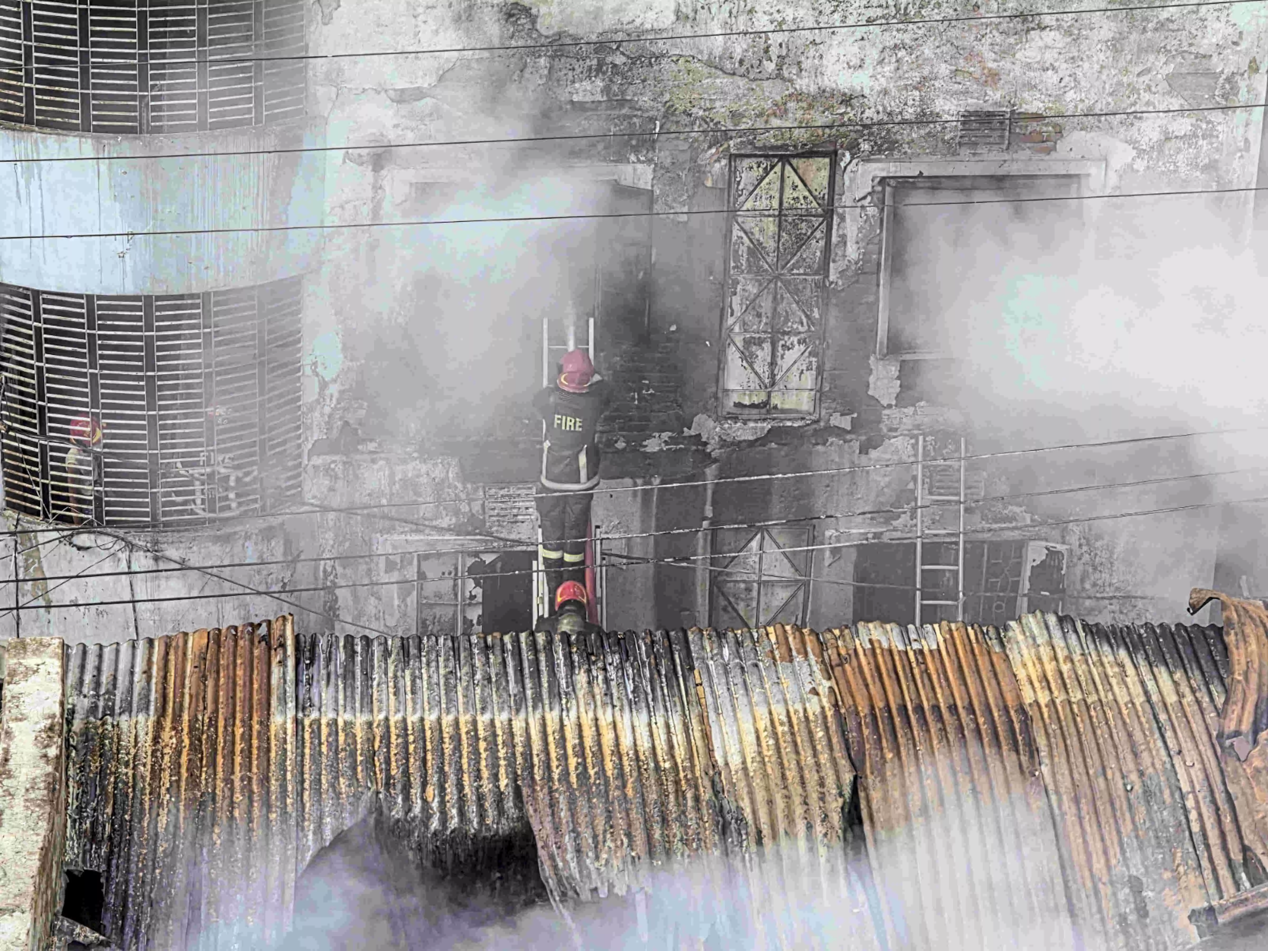 Smoke continues to billow from charred chemical godown day after Bdesh fire tragedy claims 16 lives