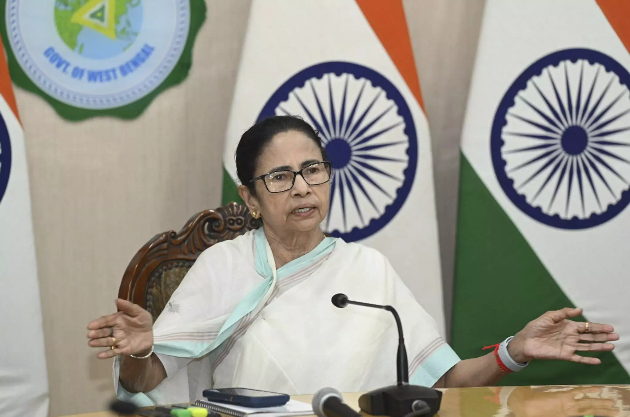 Criticism wont help, stand by people in distress, says CM Mamata Banerjee