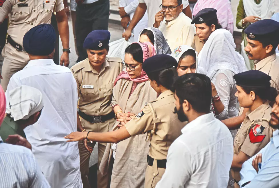 CM, Hooda visit family of late ASI CM, Hooda visit family of late ASI