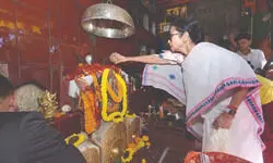 Mamata urges tourists to return to Darjeeling