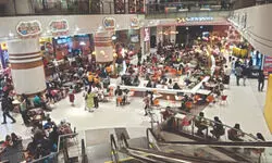 Shopping spree continues in malls ahead of Diwali festivities