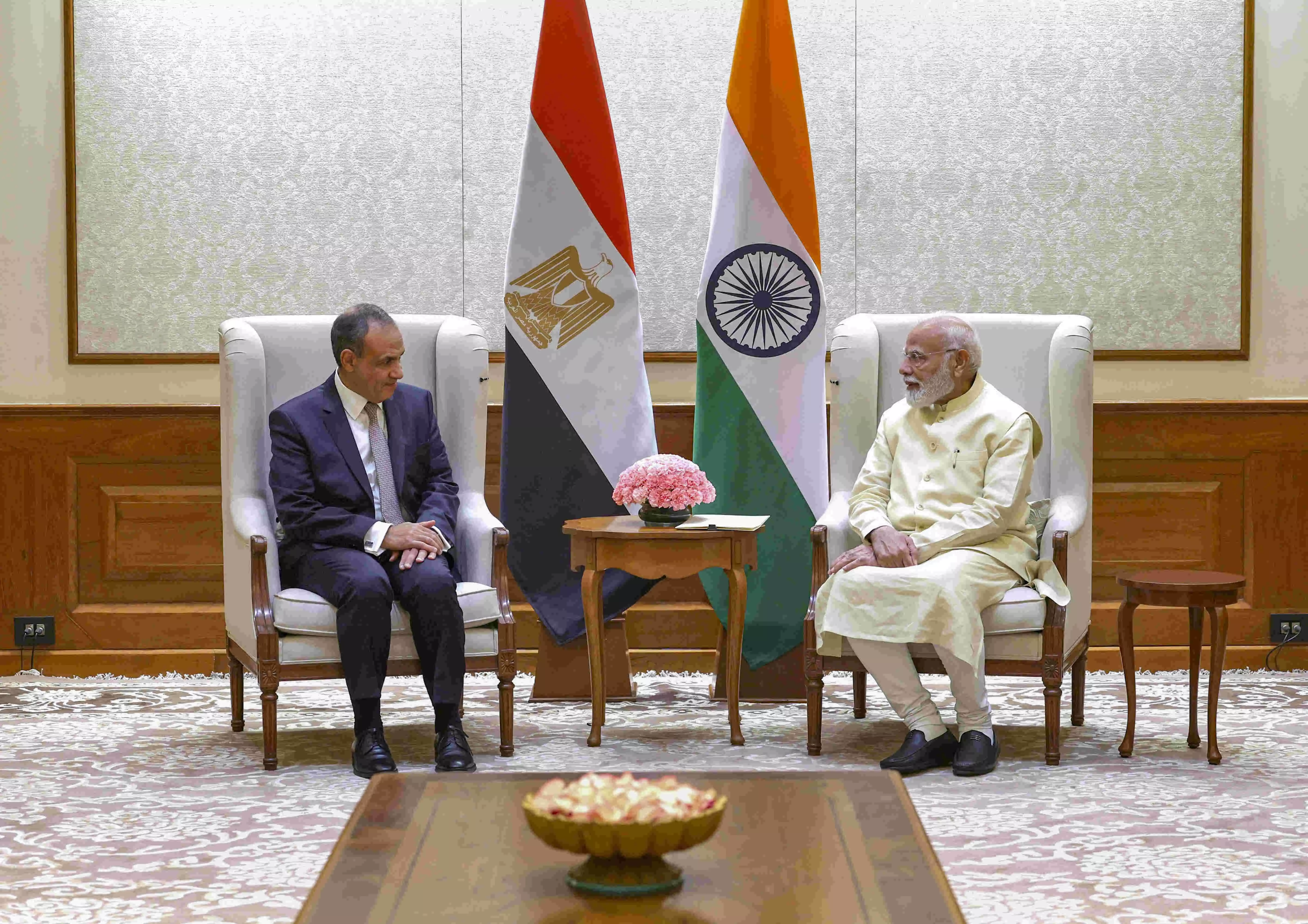 PM Modi meets Egypt’s FM, lauds President Sisi’s role in Gaza Peace deal PM Modi meets Egypt’s FM, lauds President Sisi’s role in Gaza Peace deal