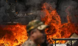 Massive fire engulfs MPs’ flats near RML Hosp; no casualties reported Massive fire engulfs MPs’ flats near RML Hosp; no casualties reported