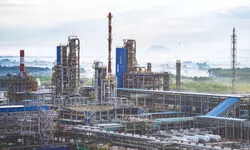 Kyiv hits major Russian gas plant