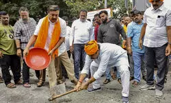 Civic woes: BJP levels tax chori allegations against Cong govt in Karnataka