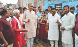 Deputy Mayor Yadav inspects Kirari wards Deputy Mayor Yadav inspects Kirari wards