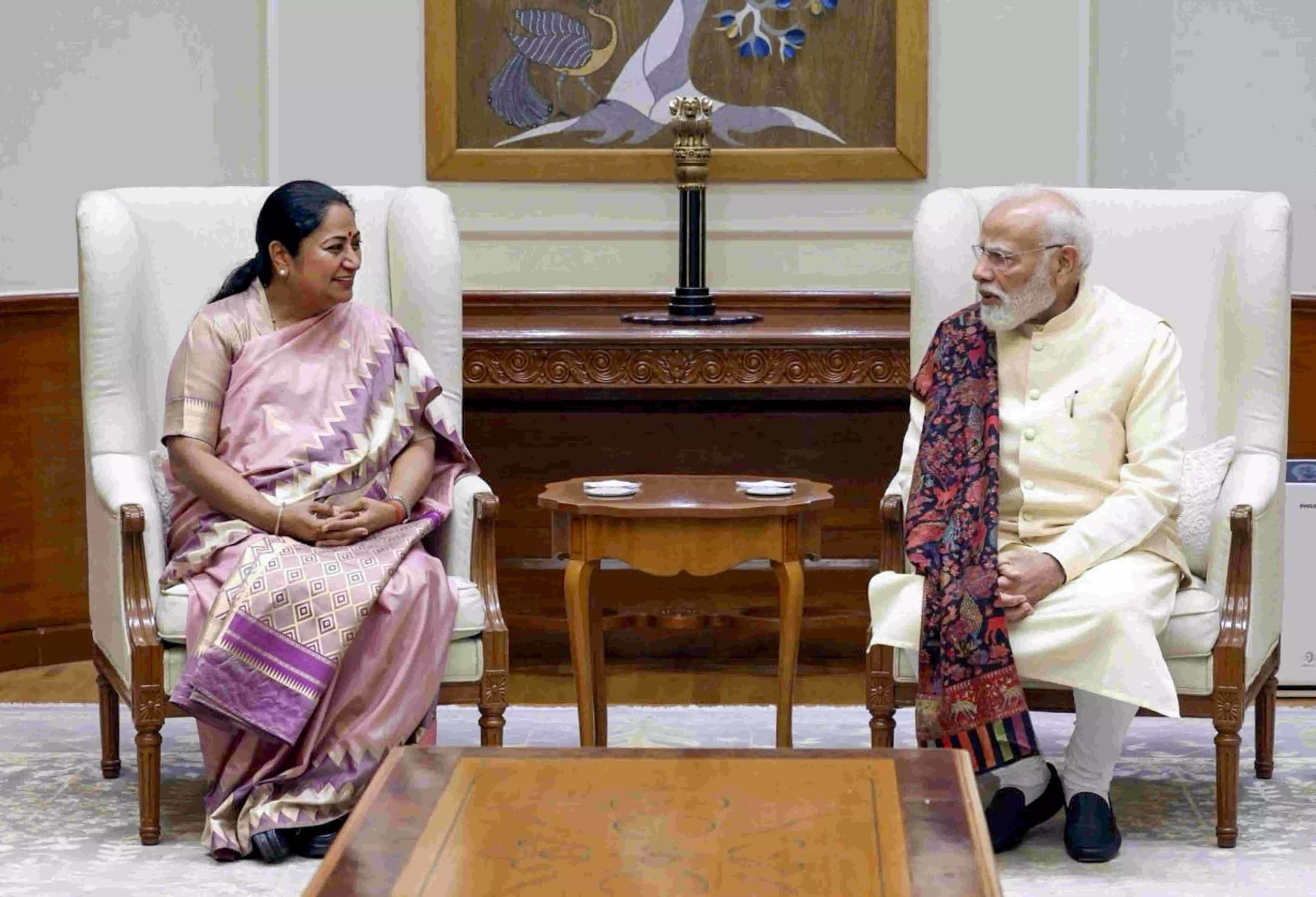 Delhi CM Rekha Gupta calls on PM Modi, conveys Diwali greetings