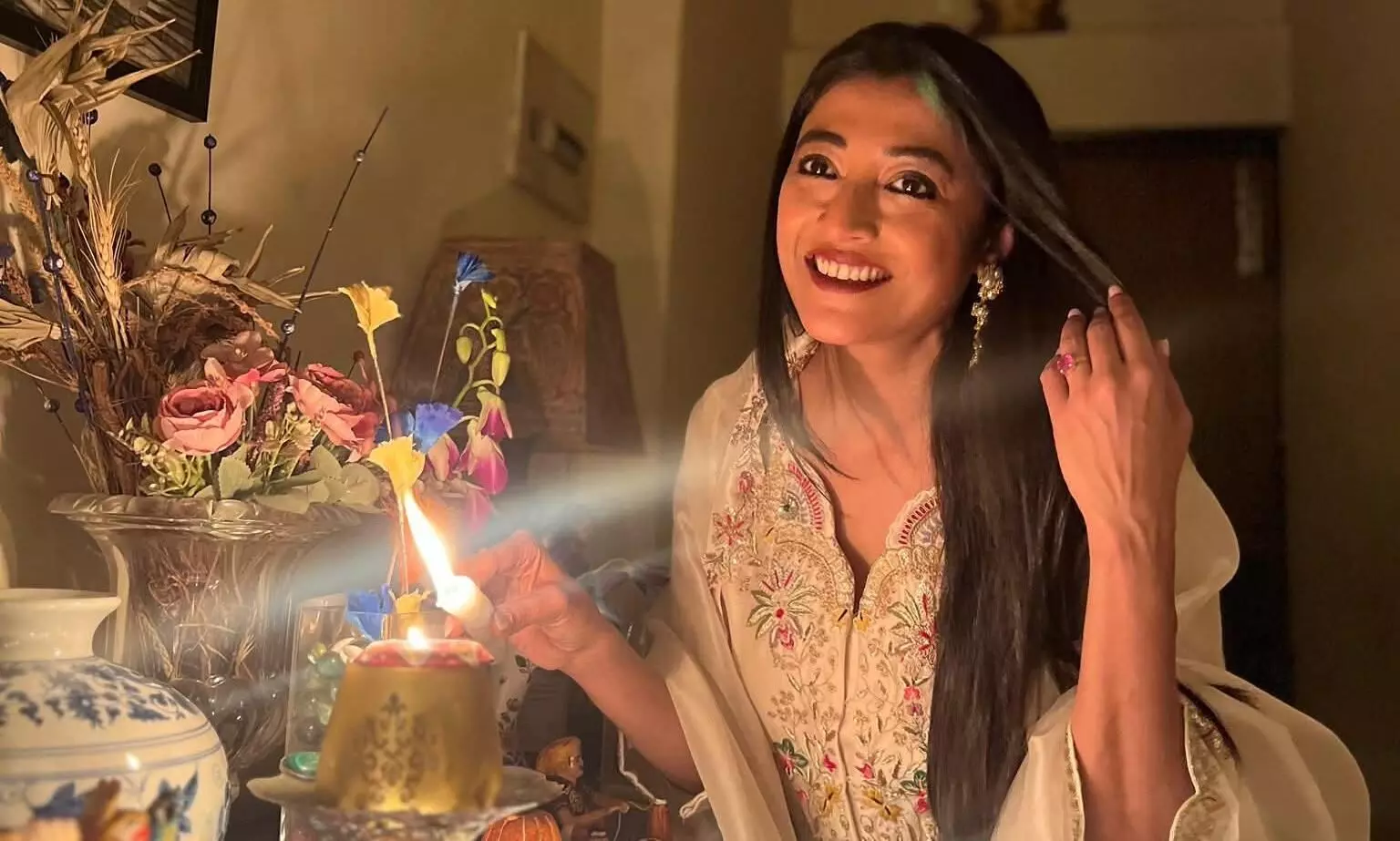 Bengali celebs spread Diwali cheers Bengali celebs spread Diwali cheers