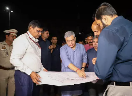 Rail minister inspects New Delhi station second time in week to assess passenger facilities