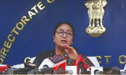 Less pollution this yr on Diwali despite cracker-bursting: CM