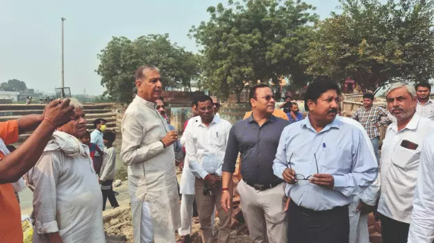 Dy Mayor reviews Chhath Puja preps Dy Mayor reviews Chhath Puja preps