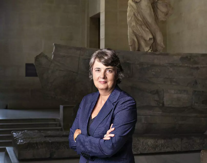 Louvre director acknowledges failure after jewel heist and says she offered to resign Louvre director acknowledges failure after jewel heist and says she offered to resign