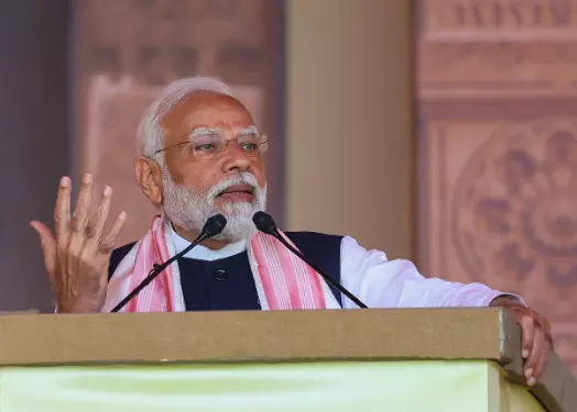 Bihar will not forget Jungle Raj for 100 years, says PM Modi; dubs Oppn as lathbandhan Bihar will not forget Jungle Raj for 100 years, says PM Modi; dubs Oppn as lathbandhan