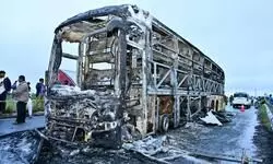20 killed as Bengaluru-bound private bus catches fire in Andhras Kurnool 20 killed as Bengaluru-bound private bus catches fire in Andhras Kurnool