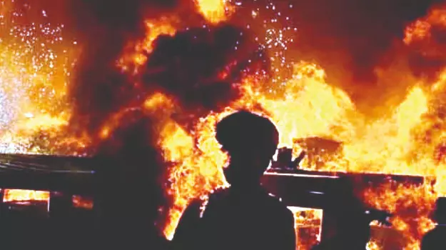 Elderly patient dies after fire triggers panic at nursing home Elderly patient dies after fire triggers panic at nursing home