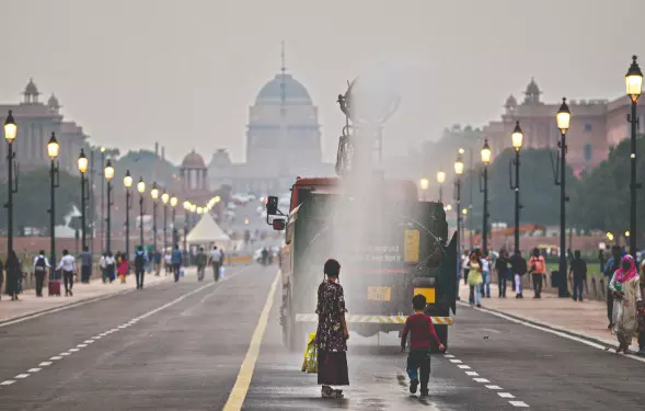 Delhi logs coldest October night in 2 yrs; air eases a bit Delhi logs coldest October night in 2 yrs; air eases a bit
