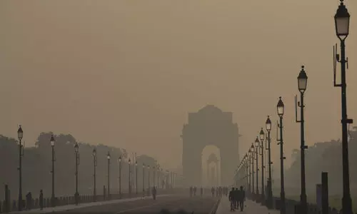 Delhi-NCR sees rise in respiratory, pregnancy-related cases due to post-Diwali pollution Delhi-NCR sees rise in respiratory, pregnancy-related cases due to post-Diwali pollution