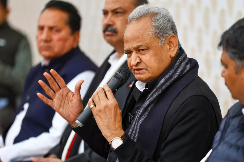 Rajasthan govt flouting SC orders, Constitution by delaying panchayat polls: Gehlot Rajasthan govt flouting SC orders, Constitution by delaying panchayat polls: Gehlot