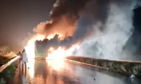 Andhra bus fire accident: Bike-borne duo drunk, say police Andhra bus fire accident: Bike-borne duo drunk, say police