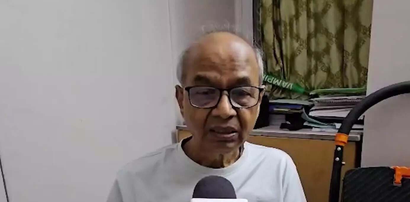 Not inclined to initiate contempt against lawyer who hurled shoe at CJI, says SC Not inclined to initiate contempt against lawyer who hurled shoe at CJI, says SC