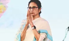 Mamata pays tribute to Sister Nivedita on her birth anniv Mamata pays tribute to Sister Nivedita on her birth anniv