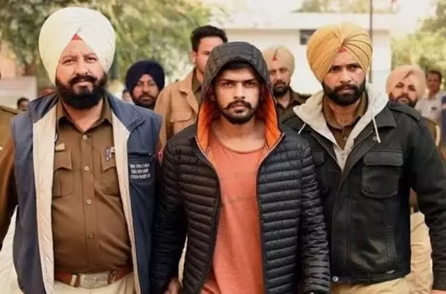 Lawrence Bishnoi gang kills industrialist in Canada, fires at singers house Lawrence Bishnoi gang kills industrialist in Canada, fires at singers house